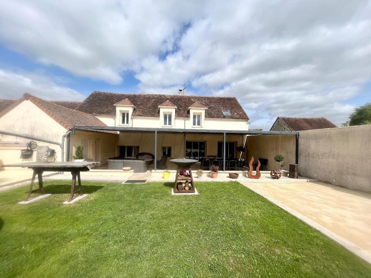 Le Retro Champlay Villa Bagian luar foto